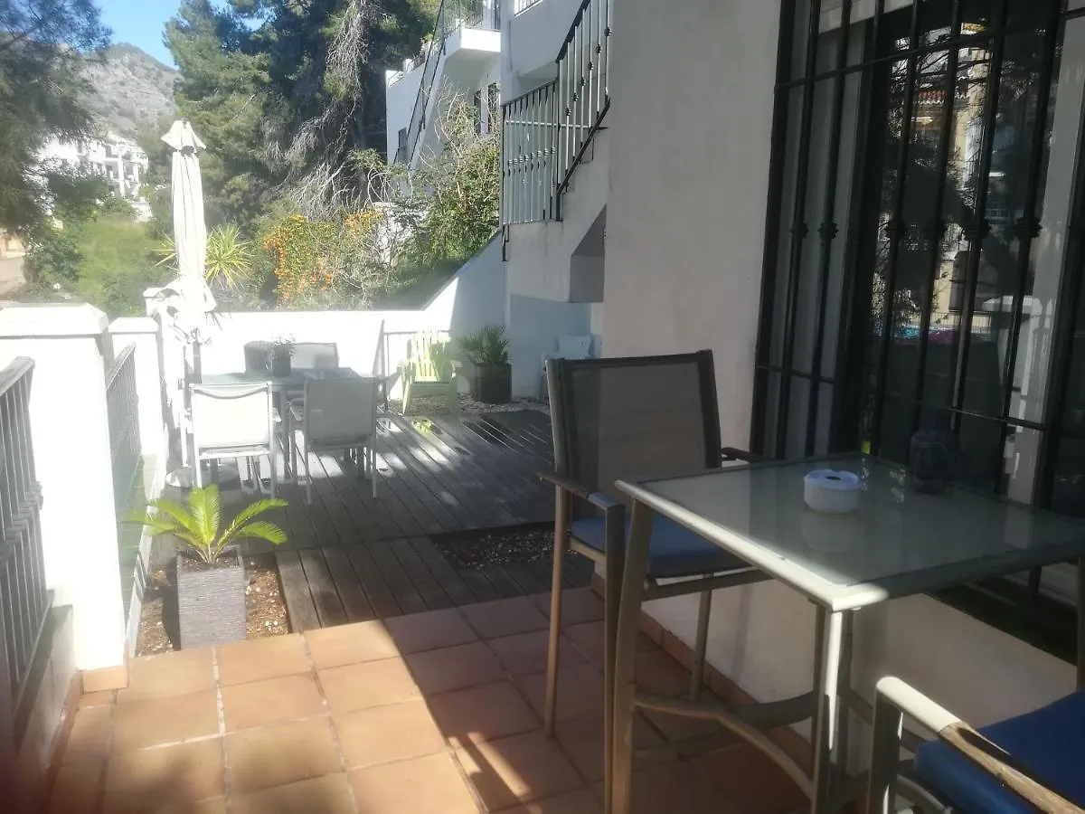 Burriana Holiday Rentals 3 Apartaments Private Pool Nerja 0*,