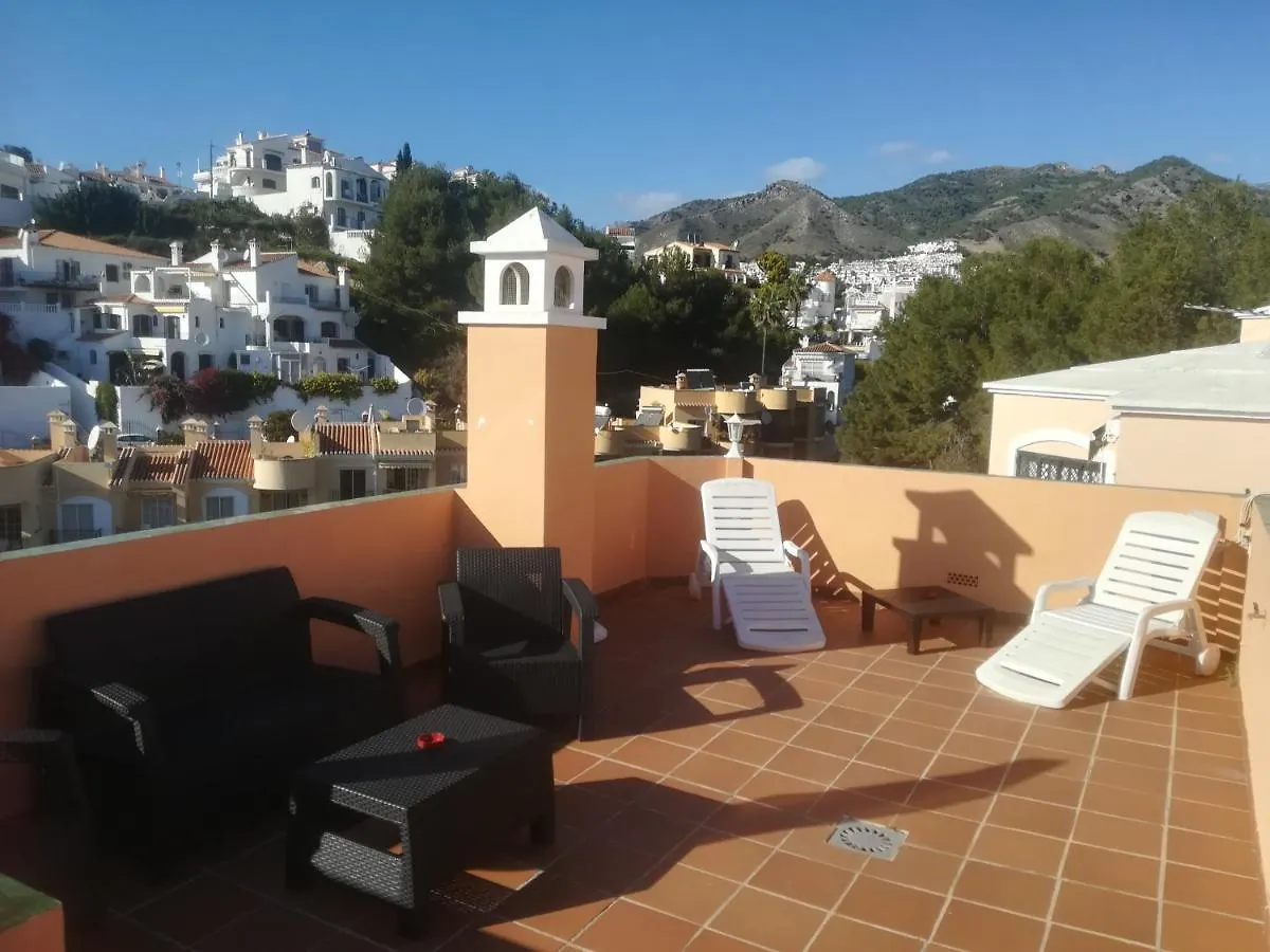 Villa Burriana Holiday Rentals 3 Apartaments Private Pool Nerja