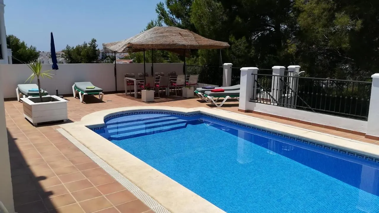 Burriana Holiday Rentals 3 Apartaments Private Pool Nerja
